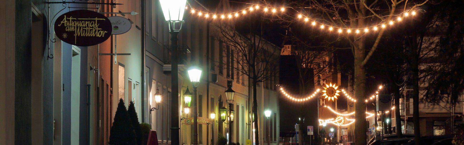 Klever Straße im Advent